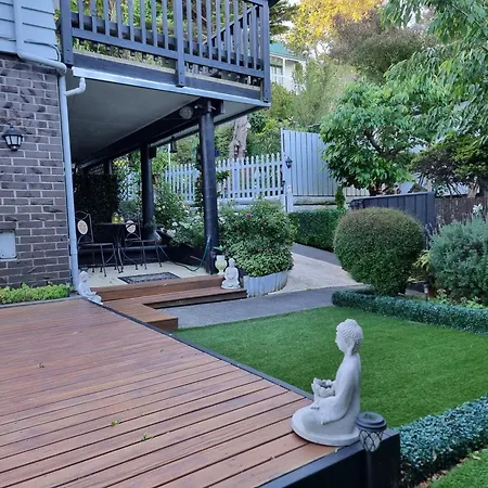 Entire Ground Floor With Full-Privacy And Family-Friendly Popular To Ferry Catchers Wellington Exterior photo