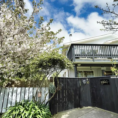 Entire Ground Floor With Full-Privacy And Family-Friendly Popular To Ferry Catchers Wellington Exterior photo